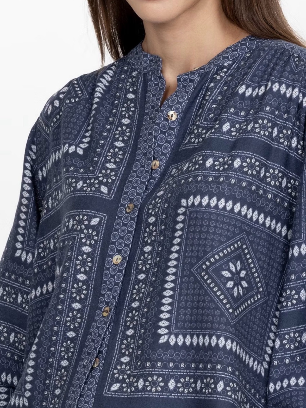 Johnny Was "Patched Ikat" linen blouse features a denim blue patchwork print,S. - Picture 3 of 9